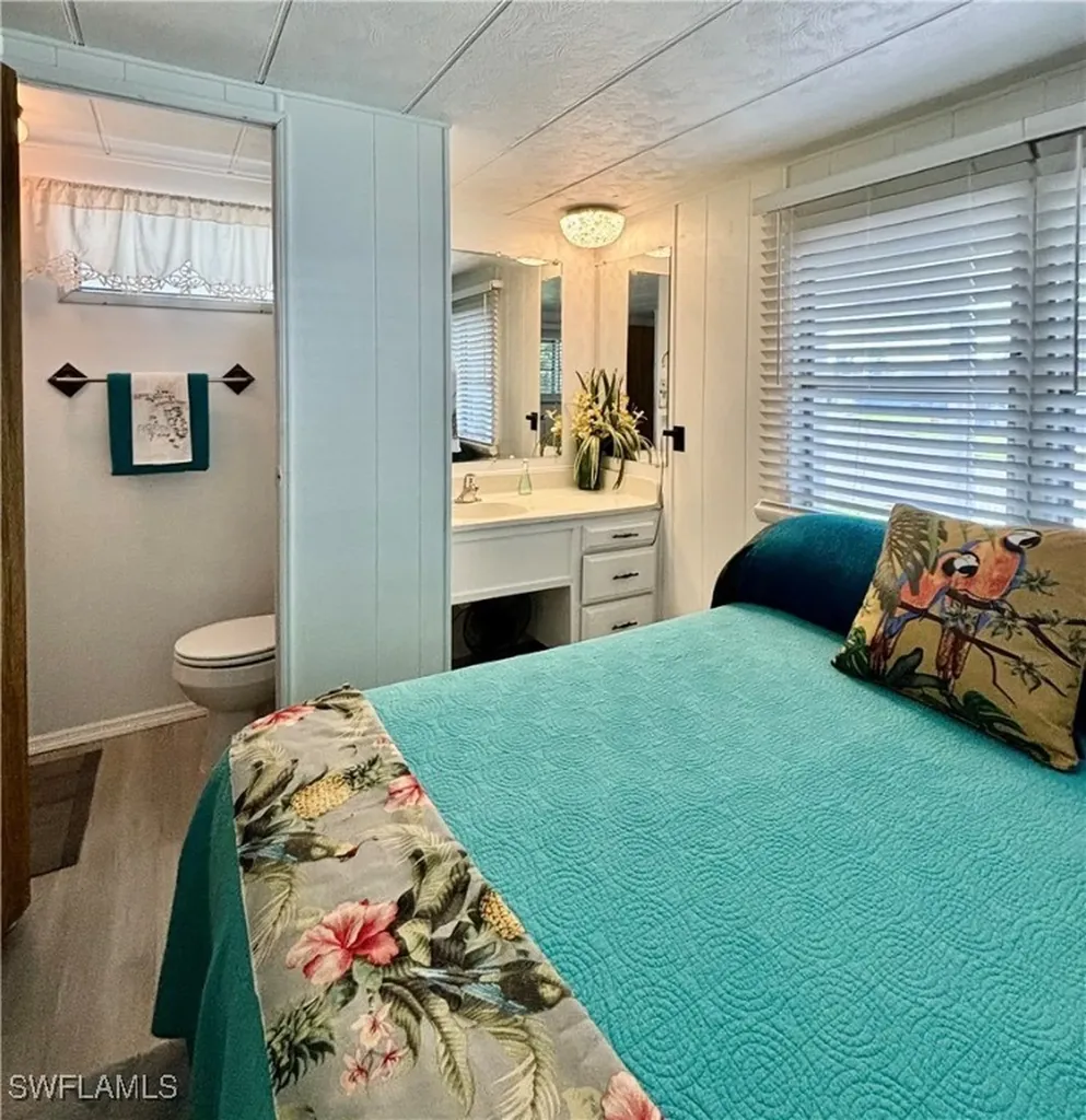 221 Shrub Lane N North Fort Myers FL 33917