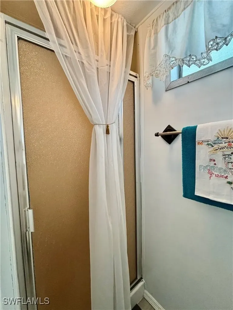 221 Shrub Lane N North Fort Myers FL 33917