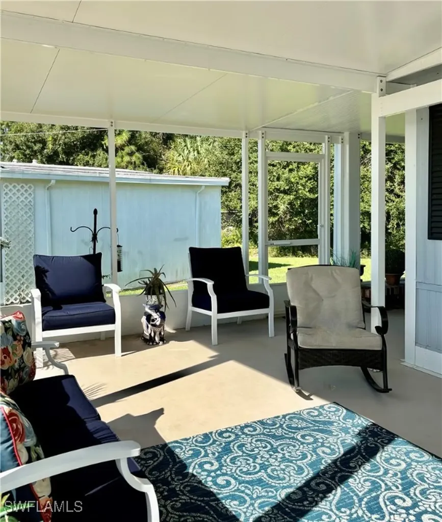 221 Shrub Lane N North Fort Myers FL 33917