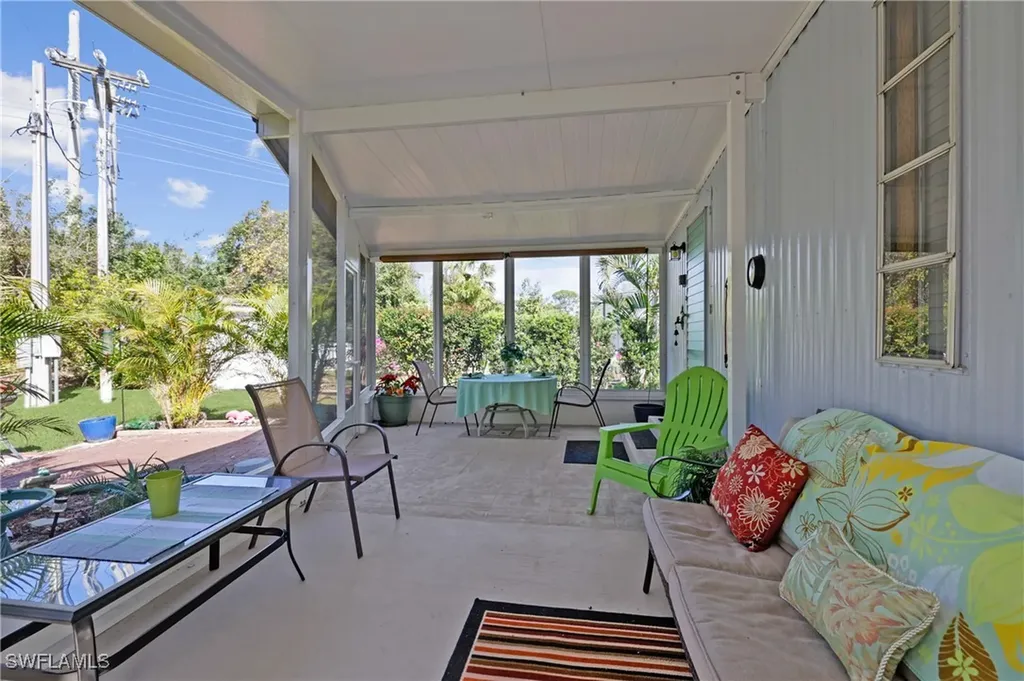 221 Shrub Lane N North Fort Myers FL 33917