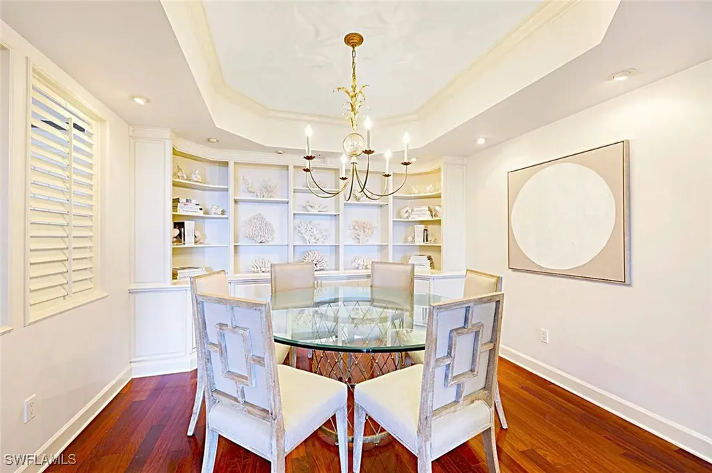 8990 Bay Colony Drive Naples FL 34108