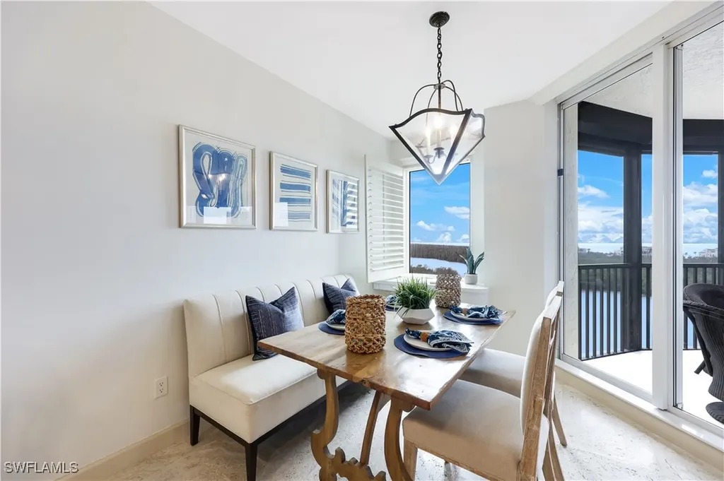 8990 Bay Colony Drive Naples FL 34108