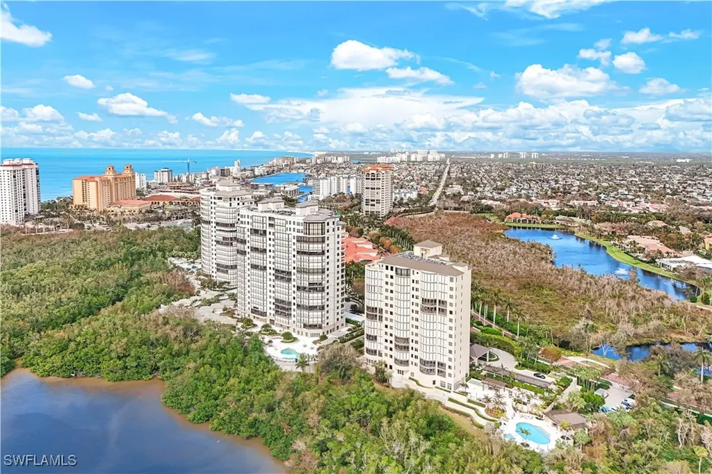 8990 Bay Colony Drive Naples FL 34108