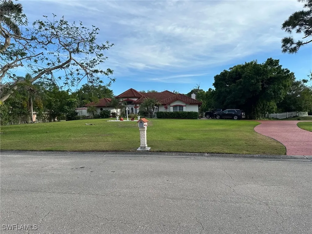 4232 Erindale Drive North Fort Myers FL 33903
