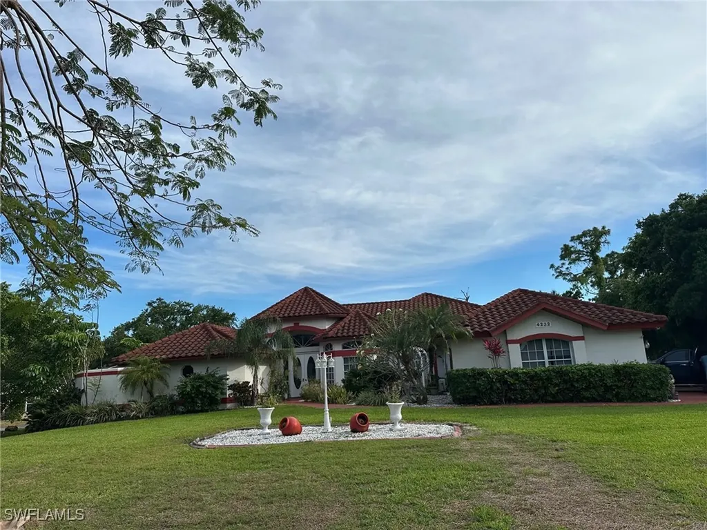 4232 Erindale Drive North Fort Myers FL 33903