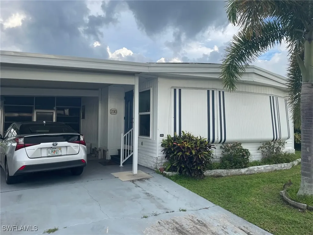 230 Tangerine Drive Fort Myers FL 33905