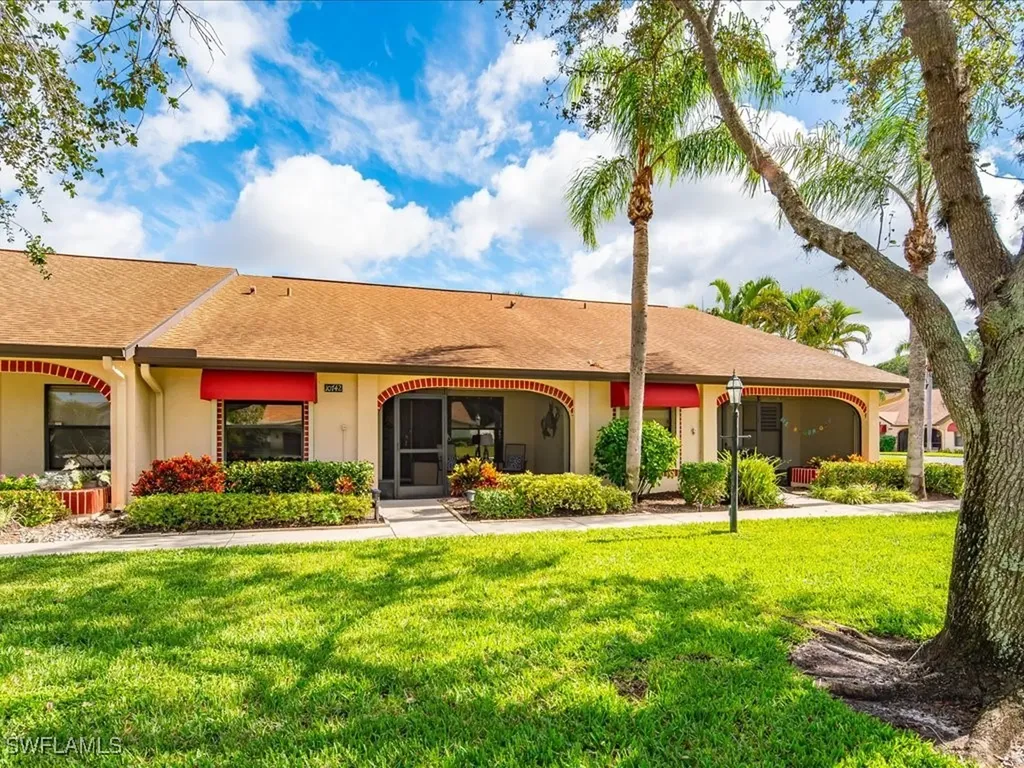 10742 Regent Circle Naples FL 34109
