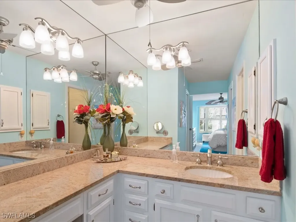 10742 Regent Circle Naples FL 34109