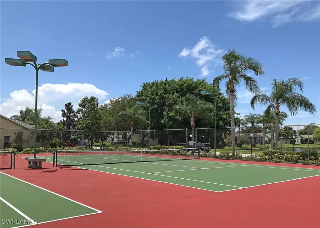 10742 Regent Circle Naples FL 34109