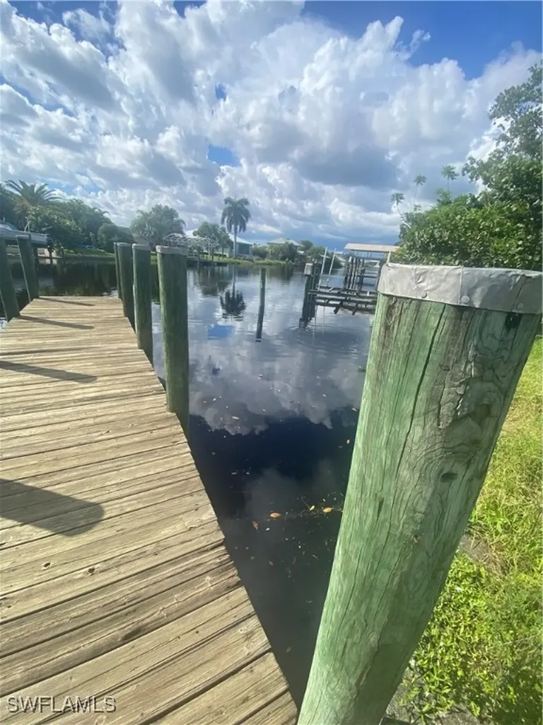 2141 Saint Croix Avenue Fort Myers FL 33905