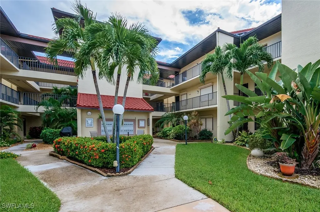 11140 Caravel Circle Fort Myers FL 33908