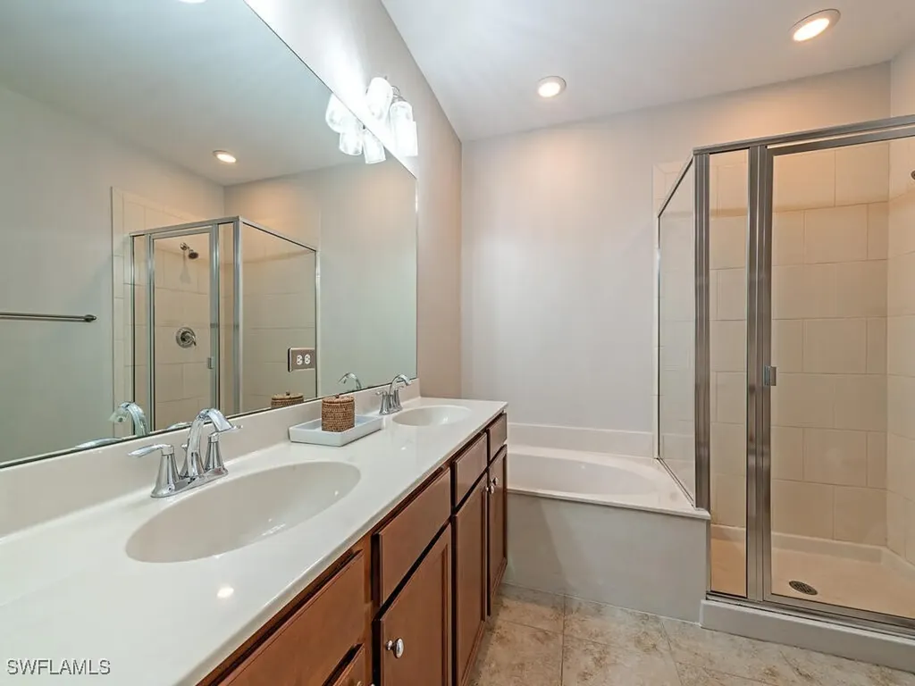 7777 Bristol Circle Naples FL 34120