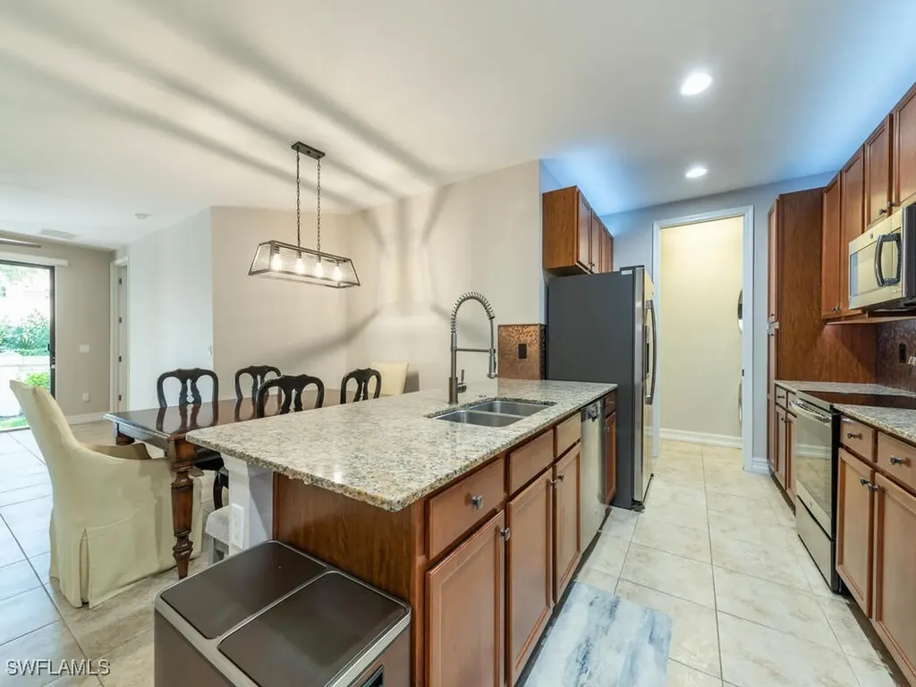 7777 Bristol Circle Naples FL 34120