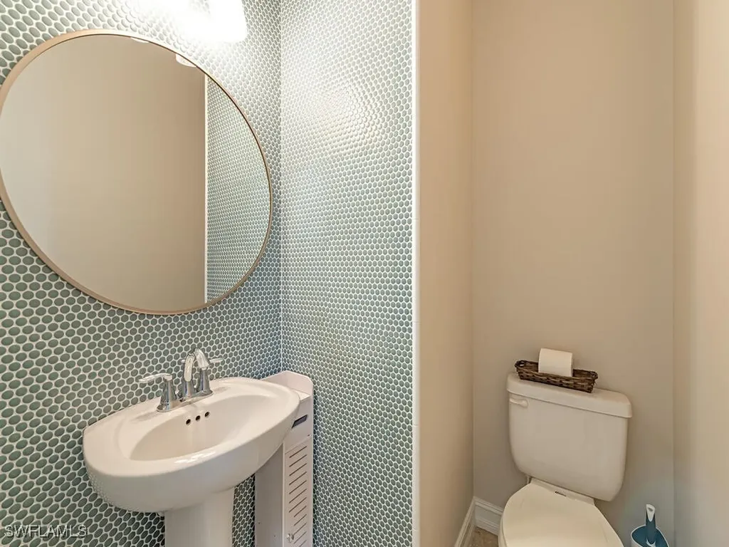 7777 Bristol Circle Naples FL 34120