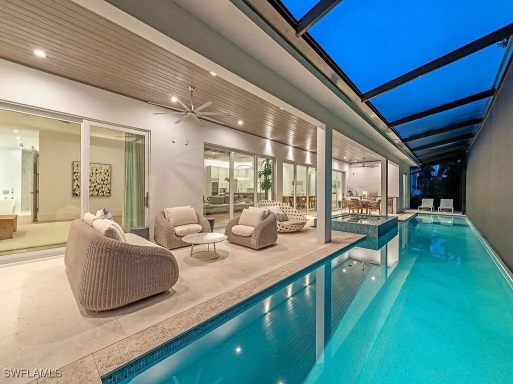4234 Crayton Road Naples FL 34103