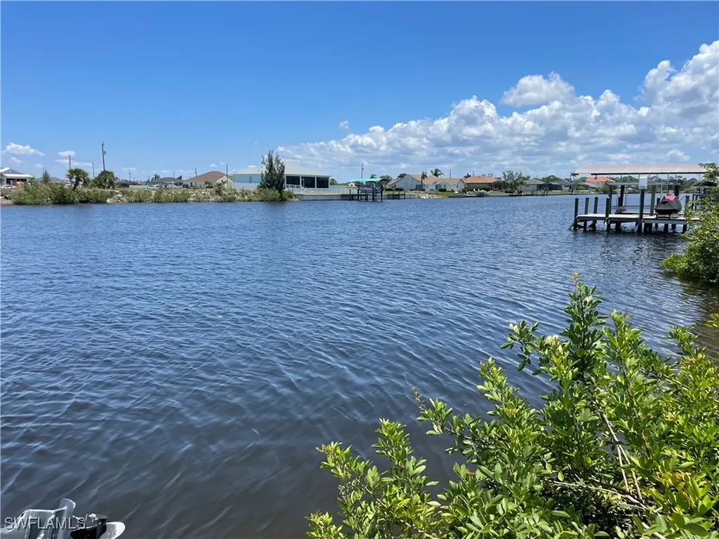 4317 NW 33rd Street Cape Coral FL 33993