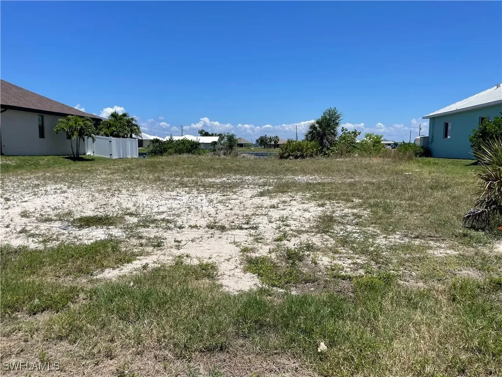 4317 NW 33rd Street Cape Coral FL 33993