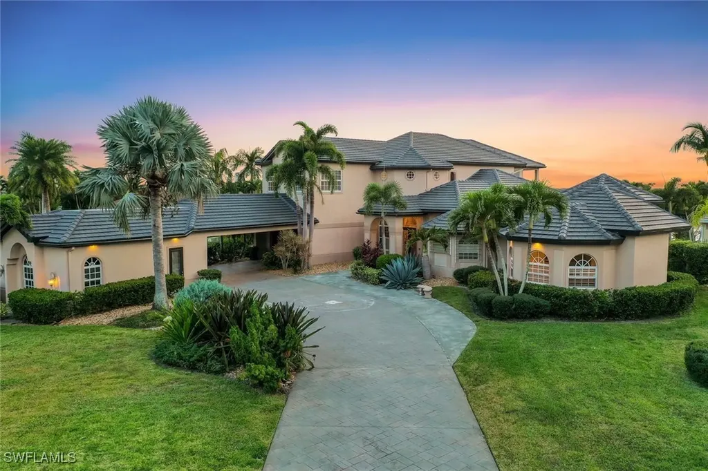2220 Sagramore Place Cape Coral FL 33914