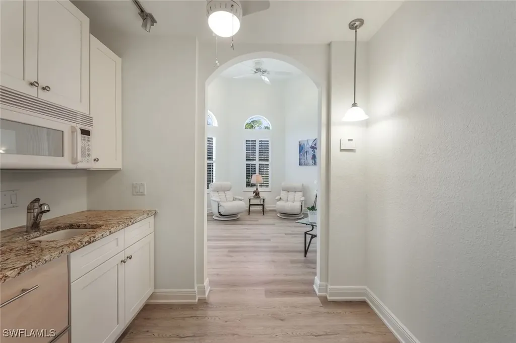 2220 Sagramore Place Cape Coral FL 33914
