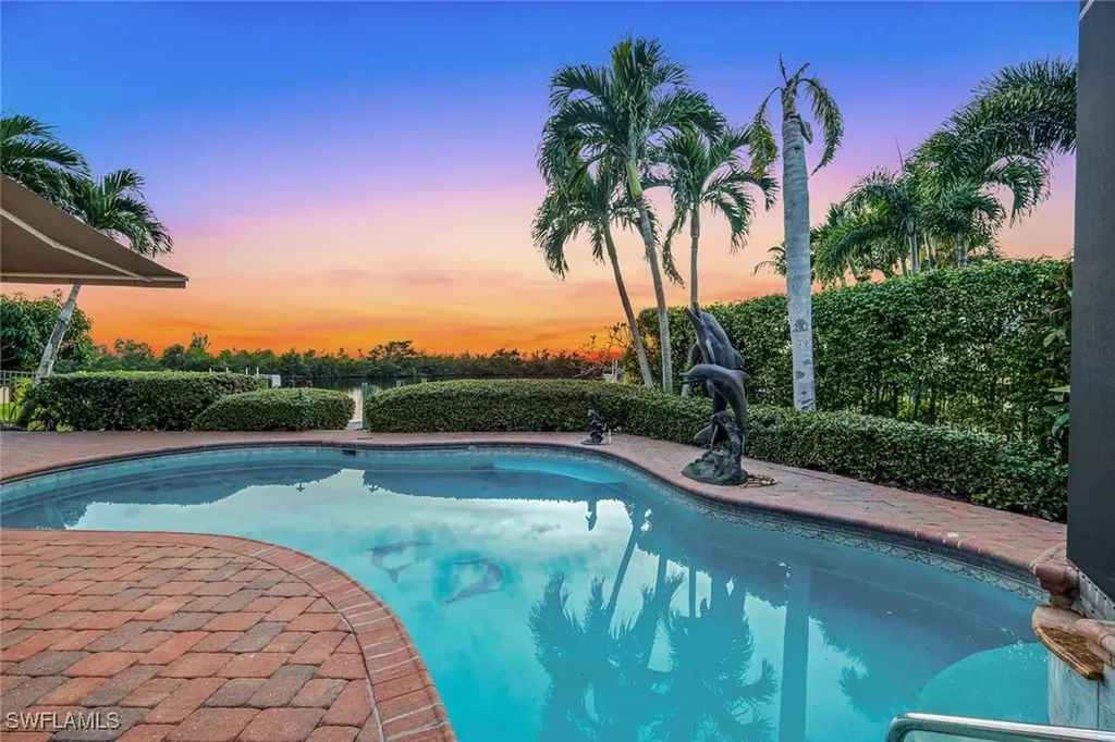 2220 Sagramore Place Cape Coral FL 33914