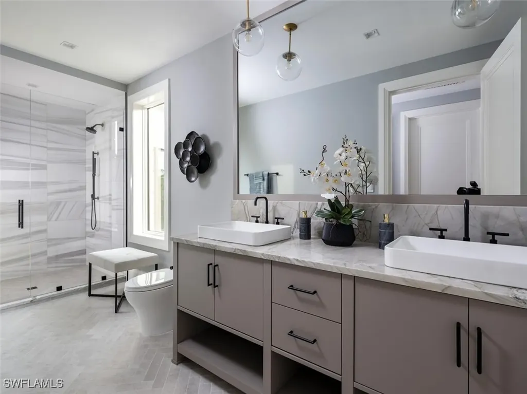 3131 Gin Lane Naples FL 34102