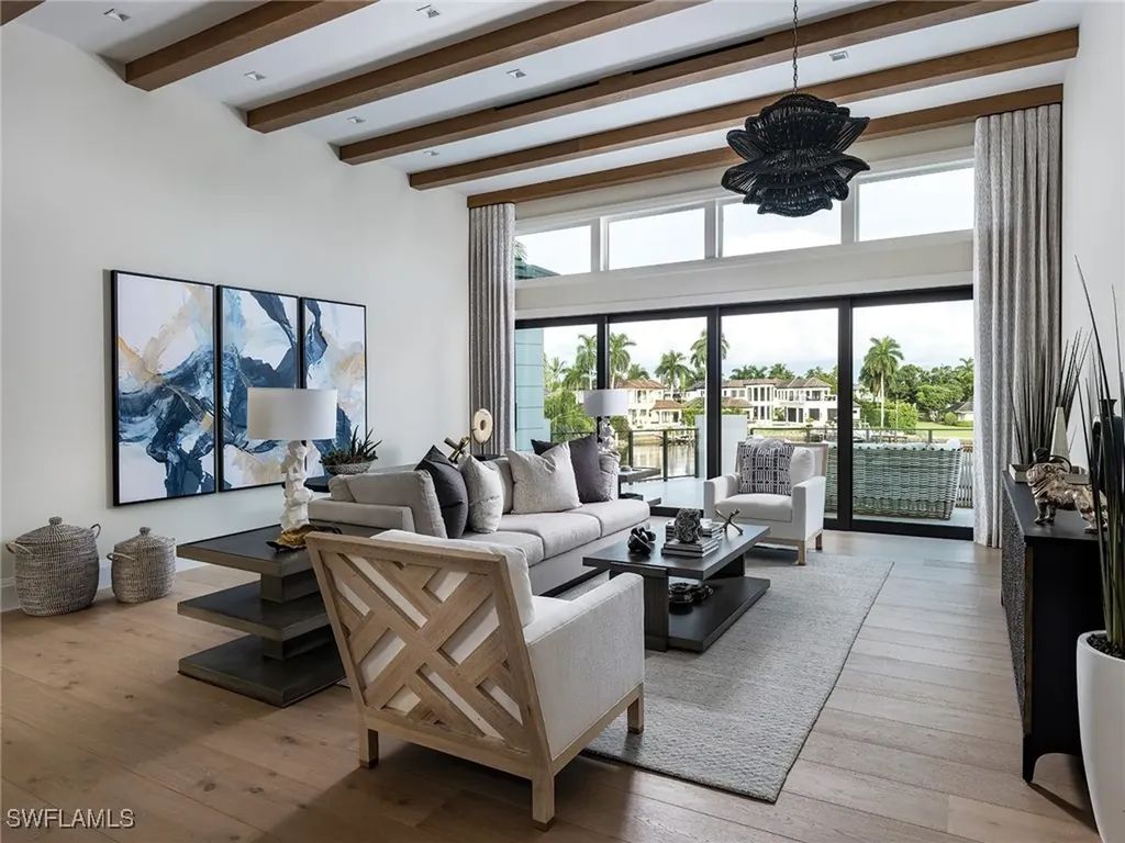 3131 Gin Lane Naples FL 34102