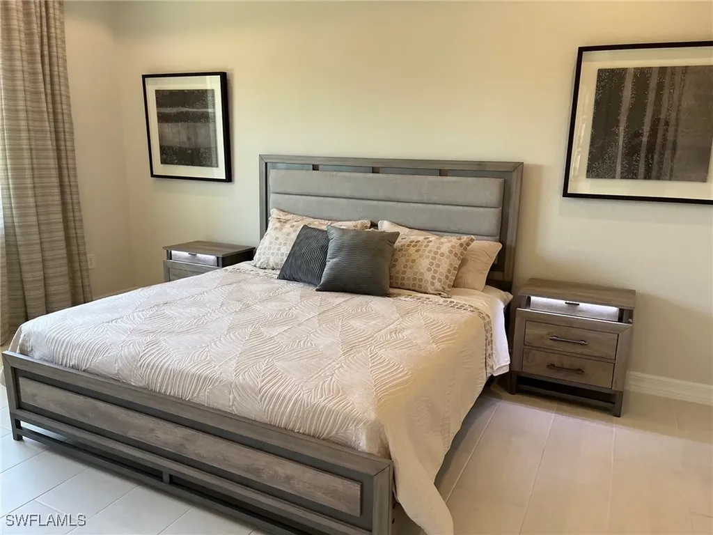 172 Indies Drive E Naples FL 34114