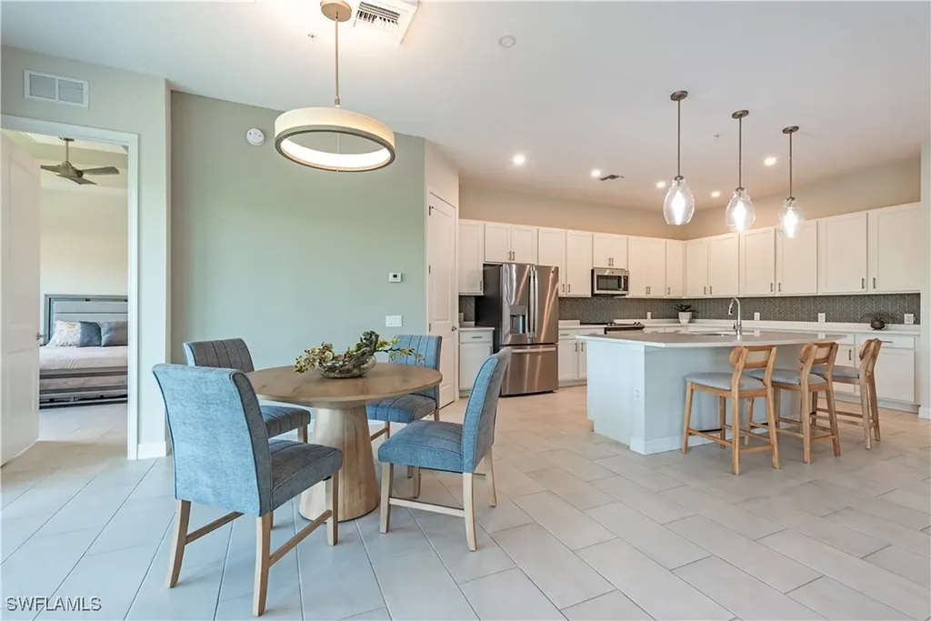 172 Indies Drive E Naples FL 34114
