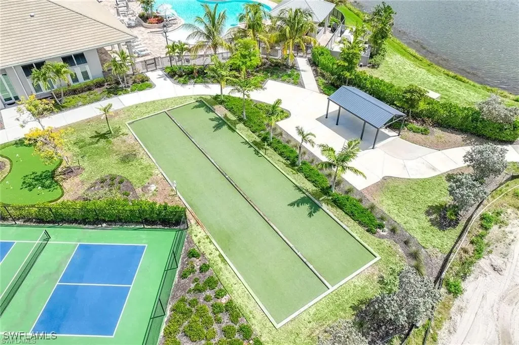 172 Indies Drive E Naples FL 34114