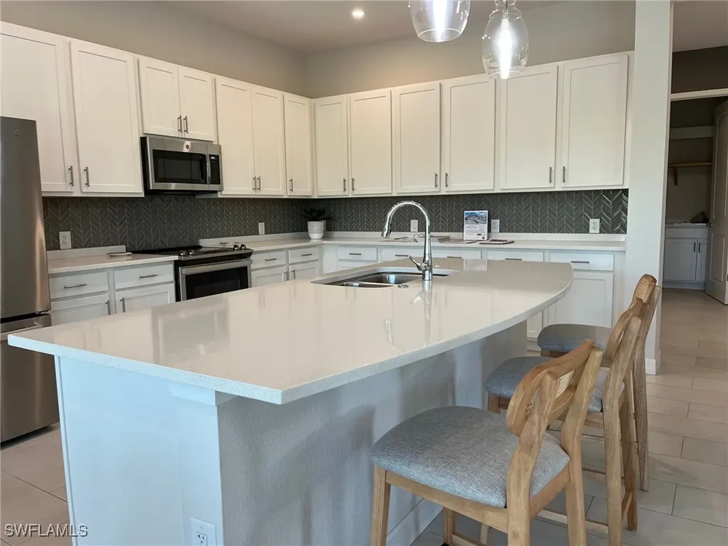 172 Indies Drive E Naples FL 34114
