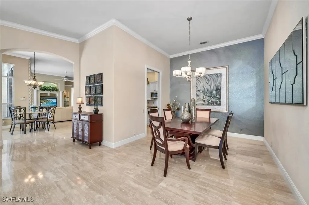 1078 Camelot Circle Naples FL 34119