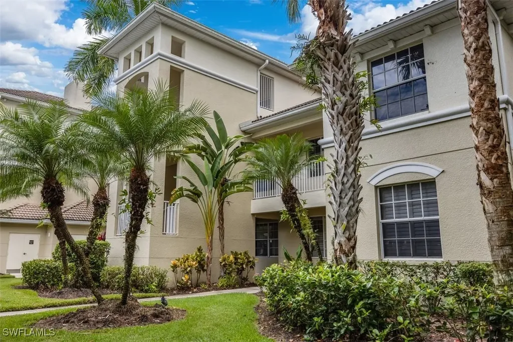 1878 Tarpon Bay Drive S Naples FL 34119