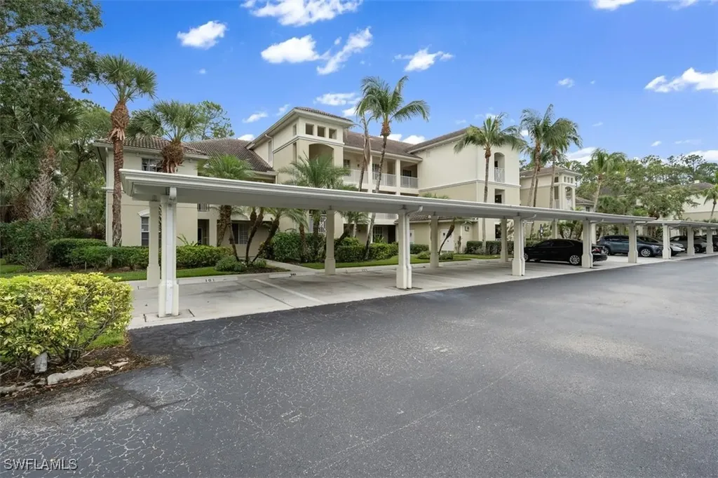 1878 Tarpon Bay Drive S Naples FL 34119