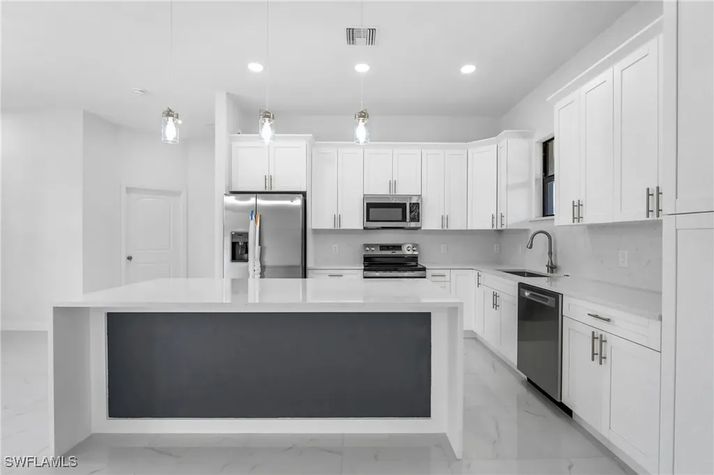 2602 73rd Street W Lehigh Acres FL 33971
