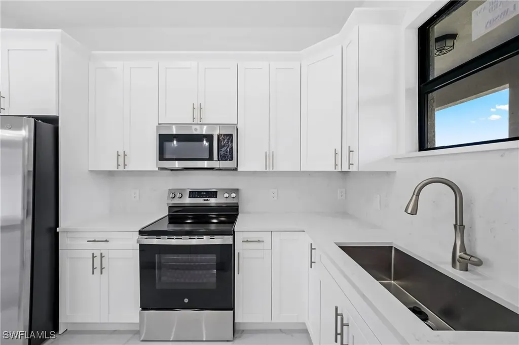 2602 73rd Street W Lehigh Acres FL 33971