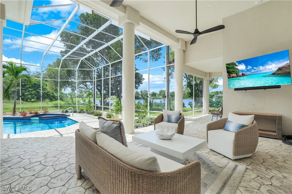 Naples FL, 2115 Imperial Golf Course Boulevard