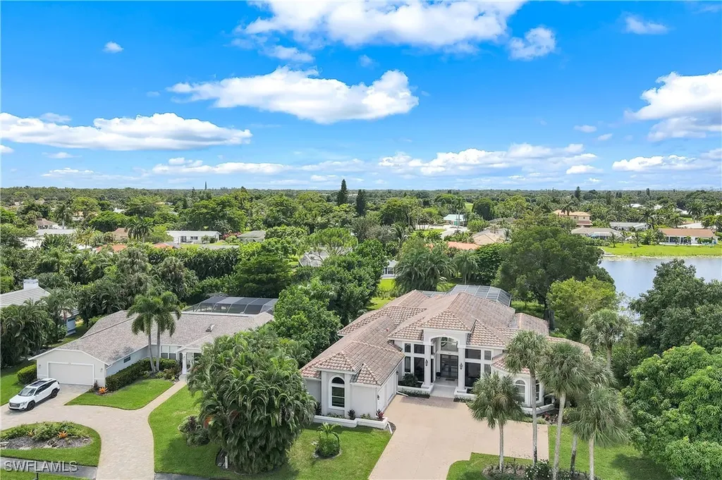 2115 Imperial Golf Course Boulevard Naples FL 34110