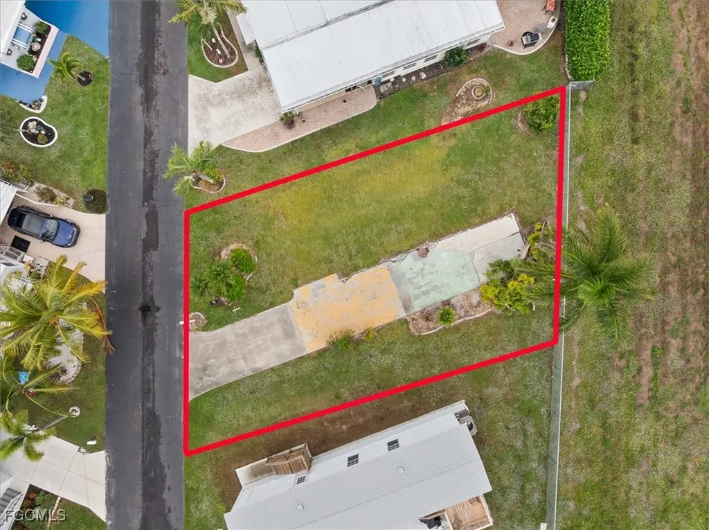 158 Adrienne Drive Fort Myers FL 33908