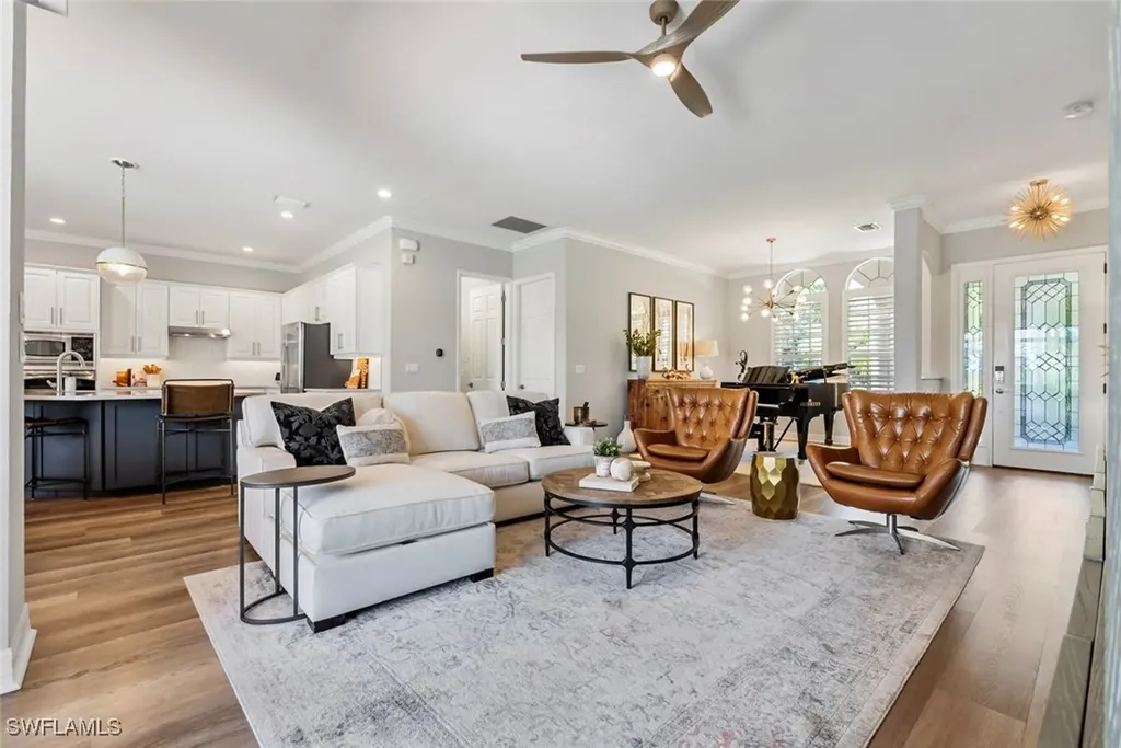 10034 Lions Bay Court Naples FL 34120