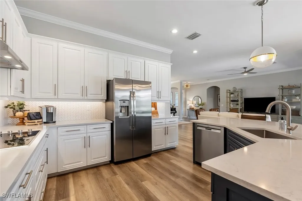 10034 Lions Bay Court Naples FL 34120