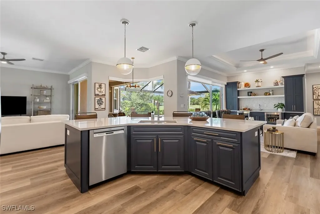 10034 Lions Bay Court Naples FL 34120