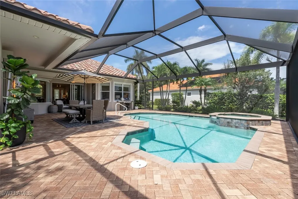 10034 Lions Bay Court Naples FL 34120