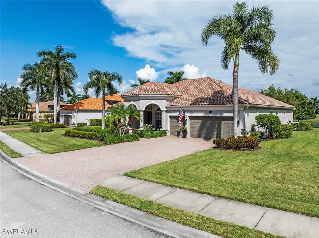 10034 Lions Bay Court Naples FL 34120