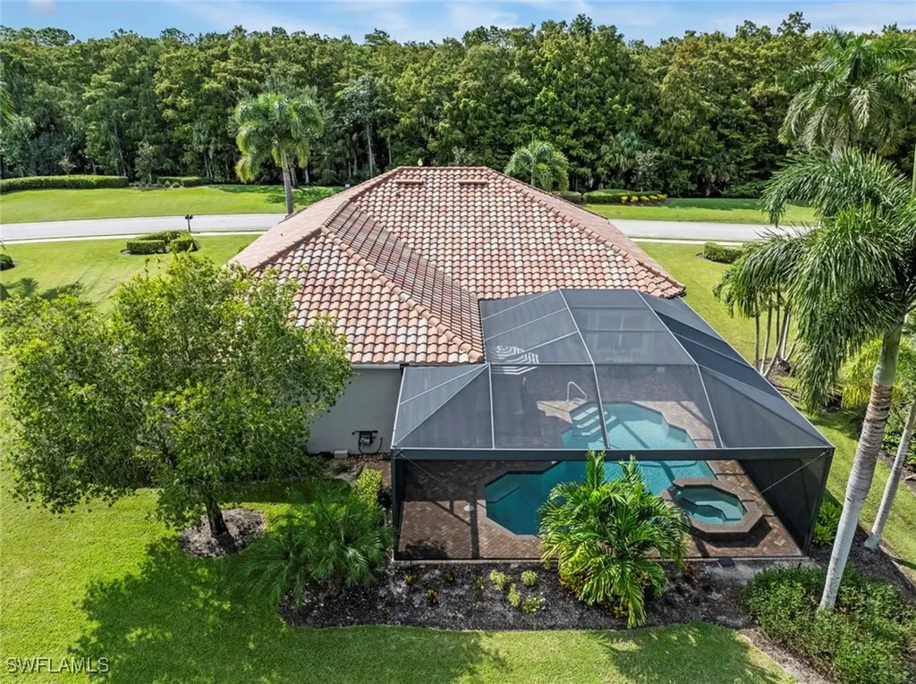10034 Lions Bay Court Naples FL 34120