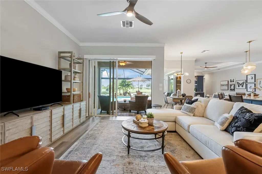 10034 Lions Bay Court Naples FL 34120