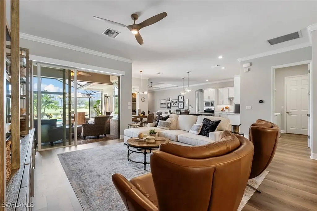 10034 Lions Bay Court Naples FL 34120