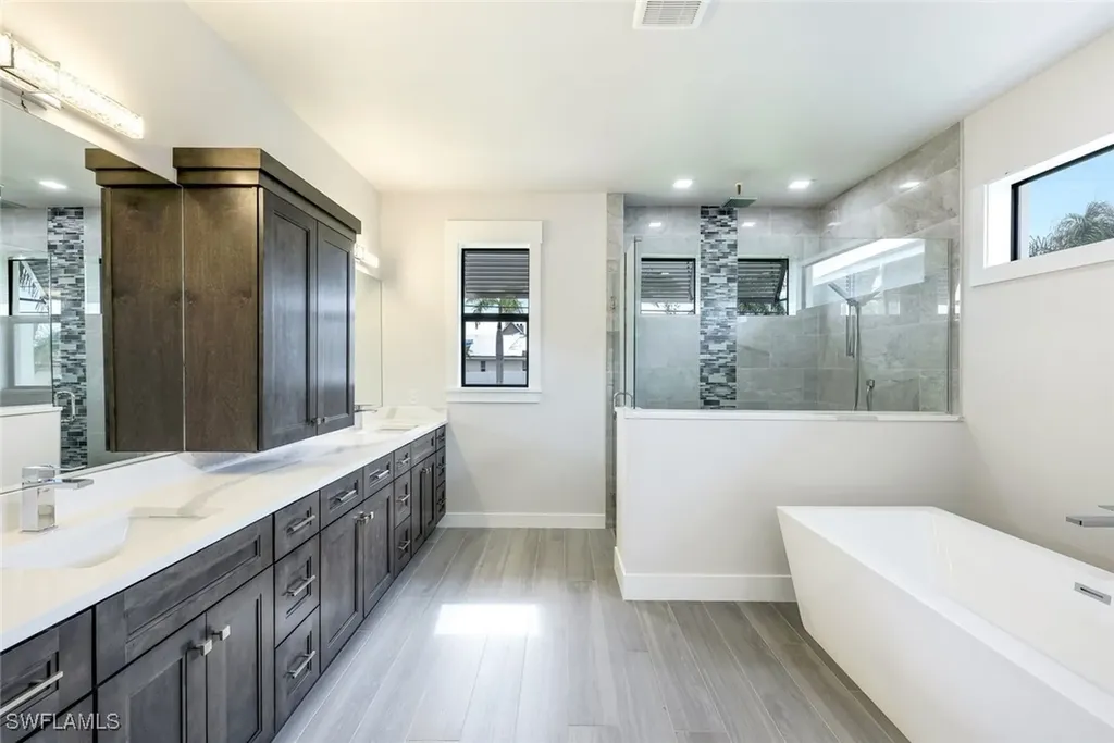 4410 SW 24th Avenue Cape Coral FL 33914