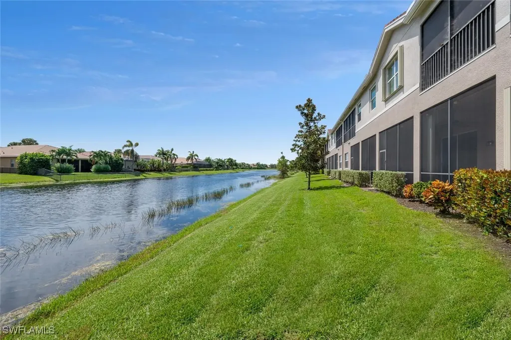 6532 Monterey Point Naples FL 34105