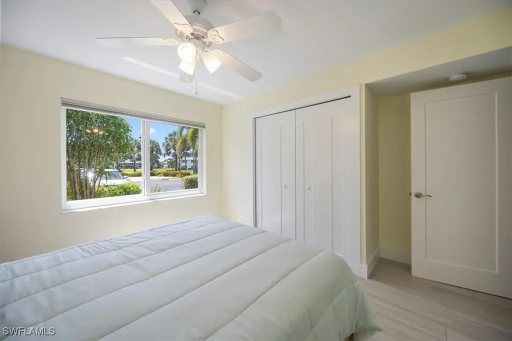 179 Penny Lane Naples FL 34112