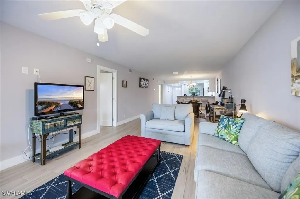 179 Penny Lane Naples FL 34112
